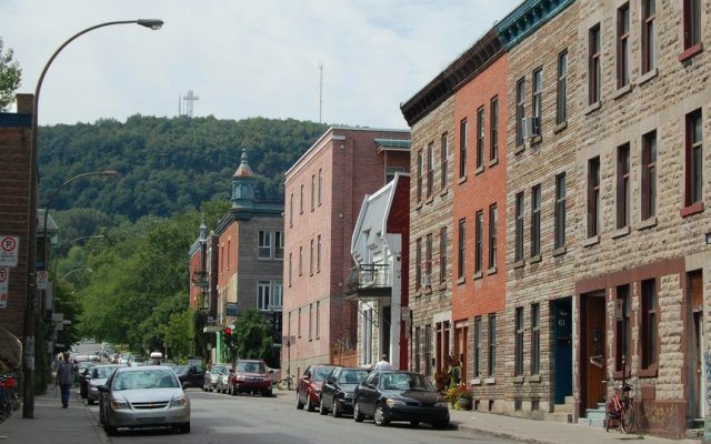 Le_Plateau-Mont-Royal_implante_le_30_km_h_sur_ses_rues_locales